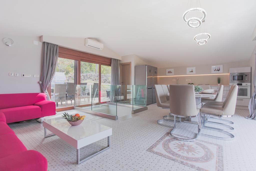 Villa Mendes Zastražišće Exterior foto