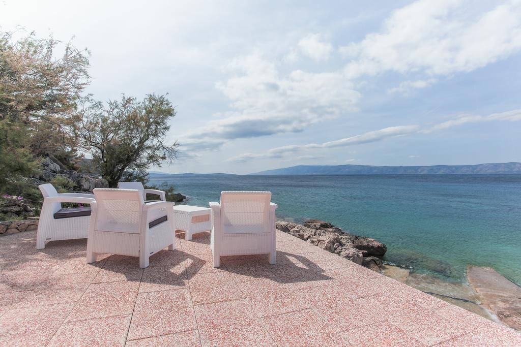 Villa Mendes Zastražišće Exterior foto